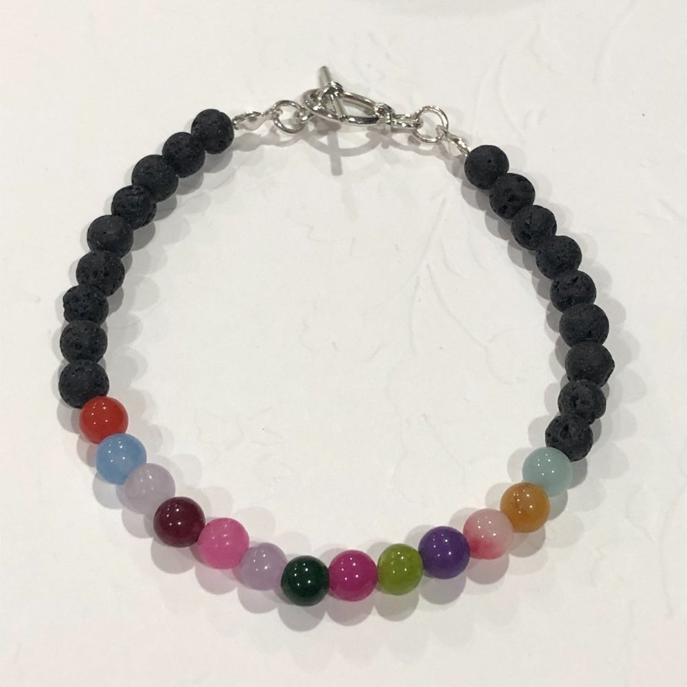 NEW. Rainbow Jade crystal gemstone bracelet